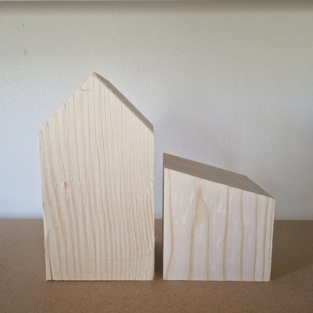 Domeček - dřevěný základ silný 