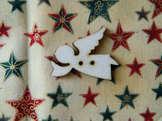 Knoflík  anděl letící