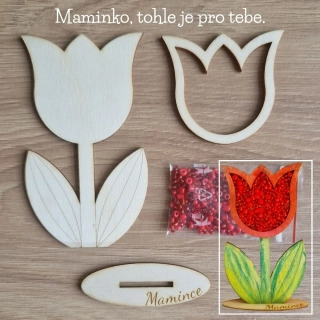 Tulipán k dotvoření s korálky – dárek mamince (stojánek)